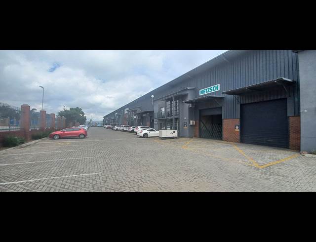 617M² MINI FACTORY TO LET IN LASER PARK