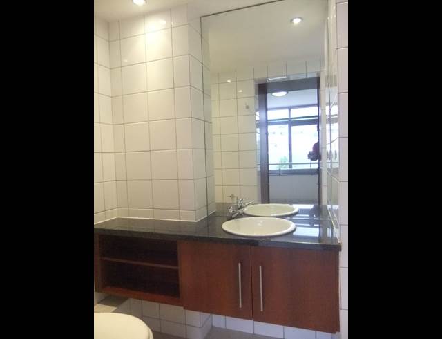 2 bed property to rent in CLAREMONT