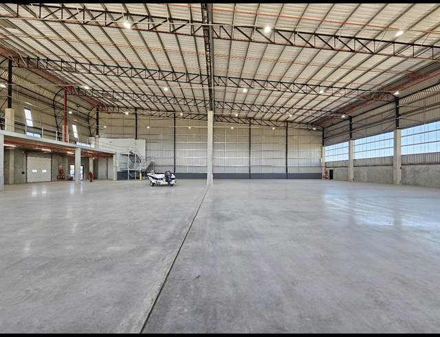 2,322M² WAREHOUSE TO LET IN ATLANTIC HILLS