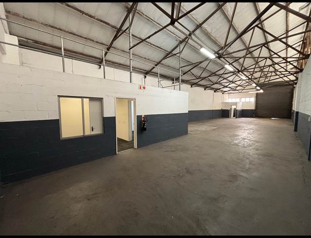 500M² WAREHOUSE TO LET IN EPPING INDUSTRIAL