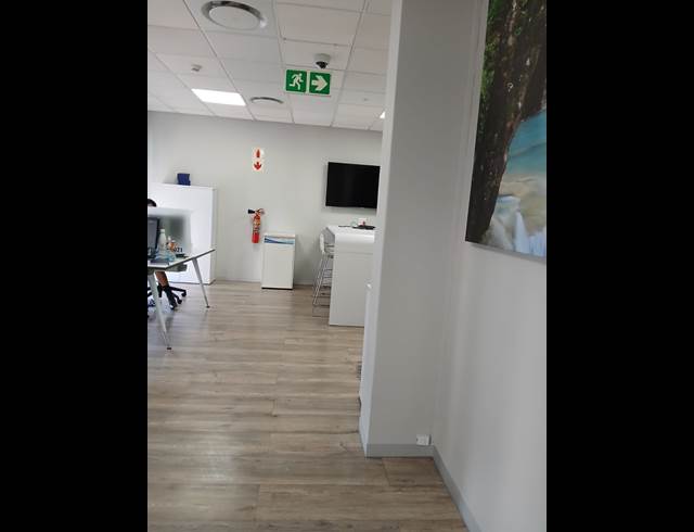 189M² OFFICE TO LET IN UMHLANGA RIDGE