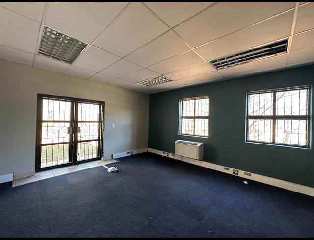 700M² OFFICE TO LET IN HIGHVELD TECHNOPARK
