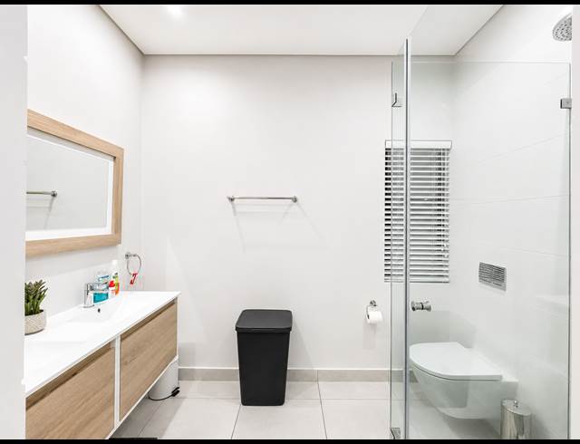 3 BEDROOM TOWNHOUSE TO LET IN PALM LAKES ESTATE