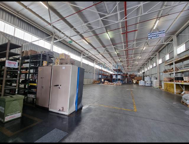 27,809M² WAREHOUSE TO LET IN ELANDSFONTEIN