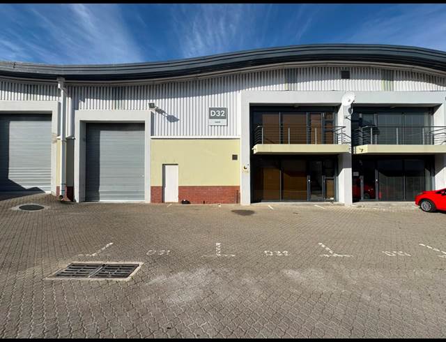 329M² WAREHOUSE TO LET IN PAARDEVLEI