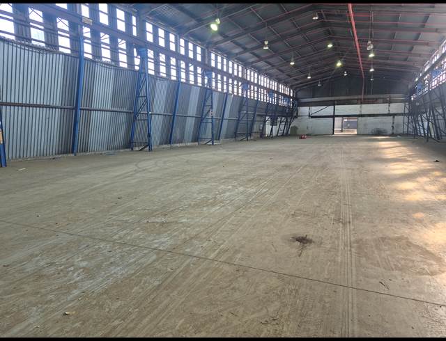 2,602M² WAREHOUSE TO LET IN ELANDSFONTEIN
