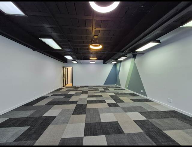 84M² OFFICE TO LET IN ROSEBANK