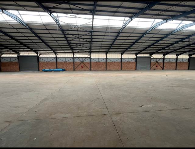 3,200M² WAREHOUSE TO LET IN WITHOK ESTATE