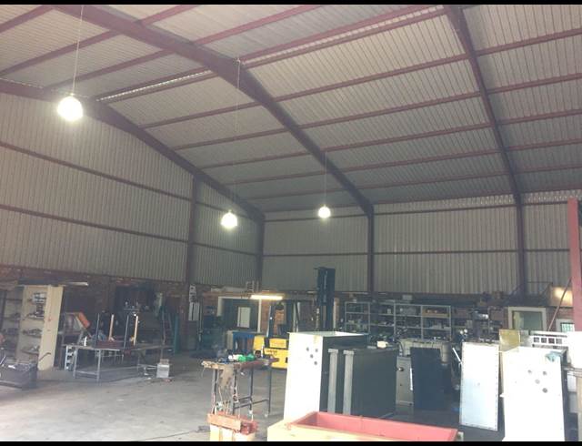 430M² WAREHOUSE TO LET IN ANDERBOLT