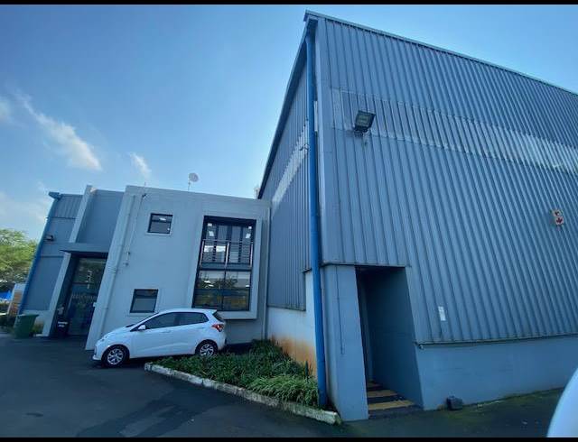 4,000M² WAREHOUSE TO LET IN RIVERHORSE VALLEY