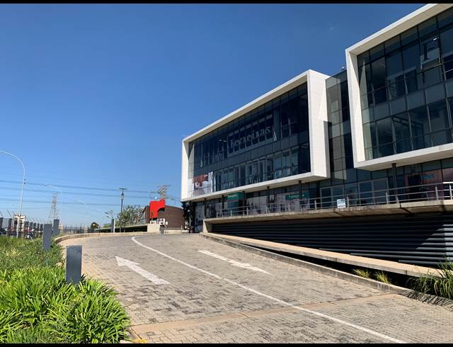 570M² OFFICE TO LET IN KRAMERVILLE