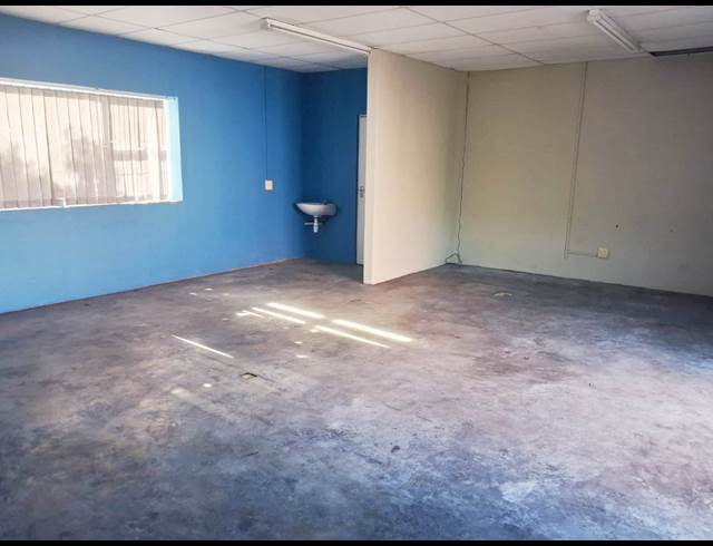 40M² OFFICE TO LET IN NEWTON PARK