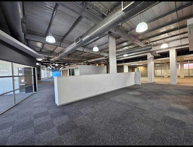 2,000M² OFFICE TO LET IN NORTHGATE BUSINESS PARK
