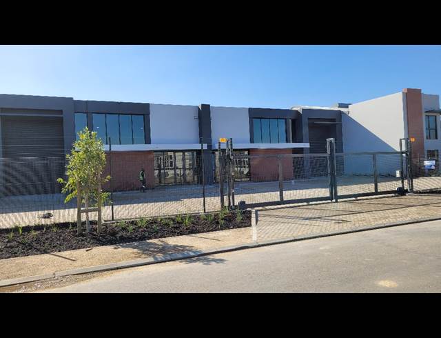 278M² WAREHOUSE TO LET IN STONEWOOD SECURITY ESTATE