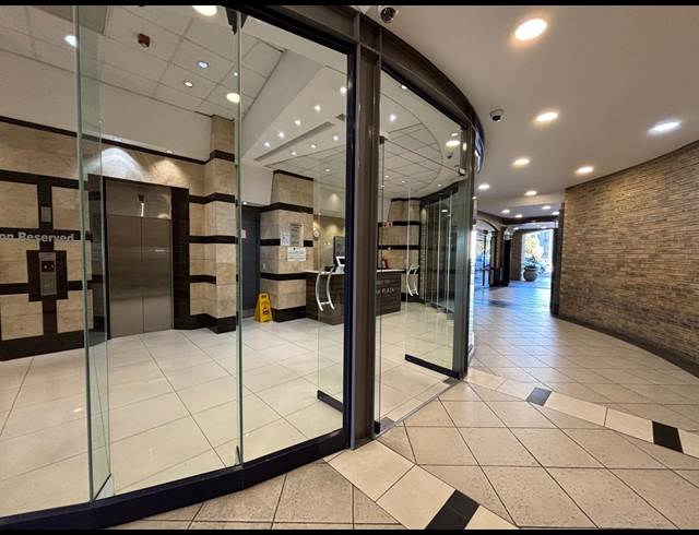 1,429M² OFFICE TO LET IN TYGER VALLEY