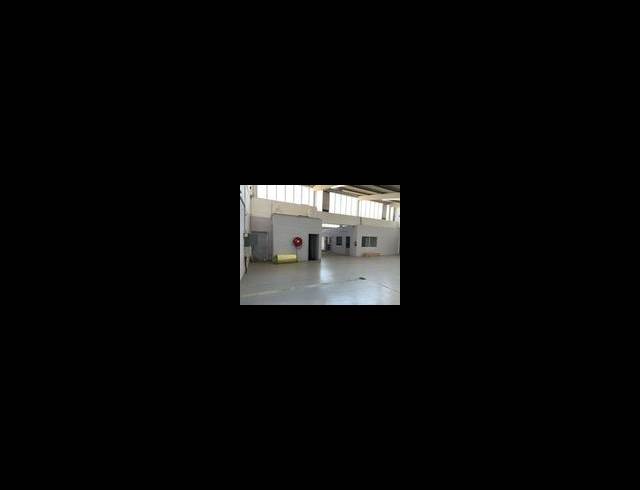 539M² WAREHOUSE RENTED IN NORTH END