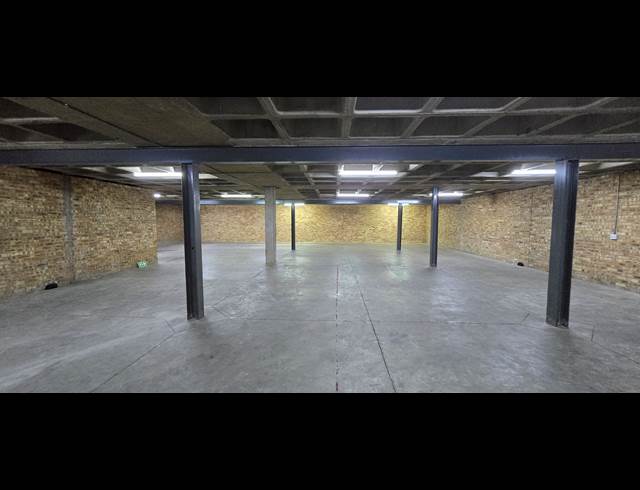 647M² WAREHOUSE TO LET IN KYA SANDS