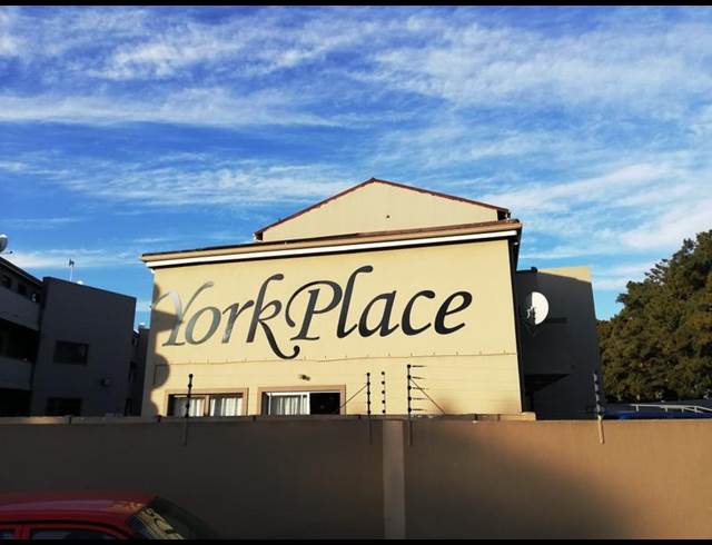 2 BEDROOM PROPERTY TO RENT IN WINDSOR PARK