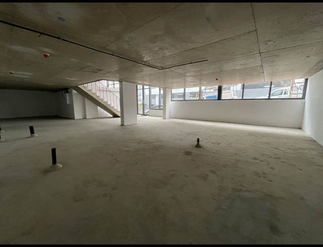 300M² RETAIL TO LET IN GREEN POINT