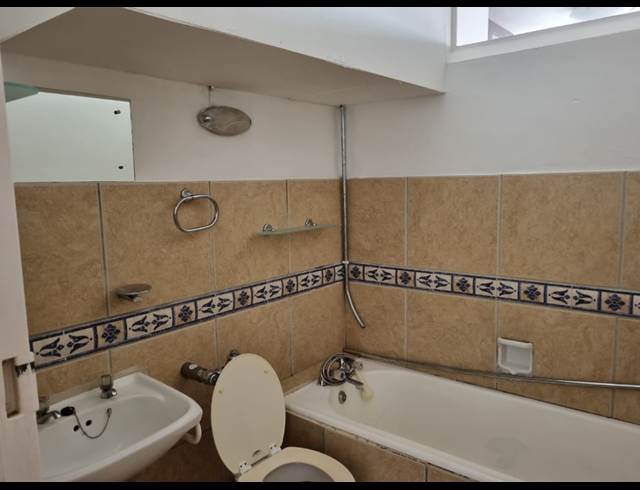 1 bed property to rent in CAPE TOWN CITY CENTRE