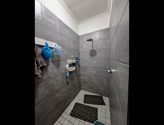 3 bed property to rent in PAGLANDE