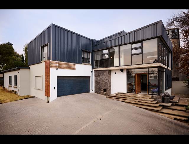5 BEDROOM HOUSE RENTED IN BRYANSTON