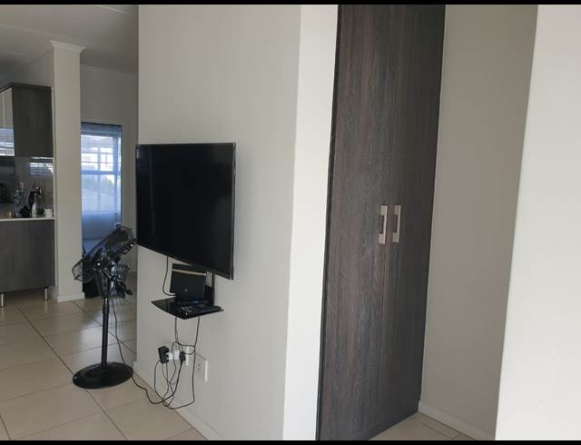 3 BEDROOM APARTMENT TO LET IN SANDOWN ESTATE