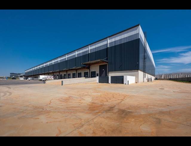 19,875M² WAREHOUSE TO LET IN GLEN MARAIS
