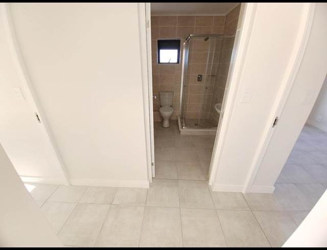 2 BEDROOM PROPERTY TO RENT IN GREENBAY ECO ESTATE