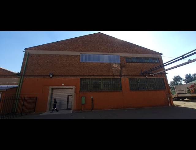 1,060M² WAREHOUSE TO LET IN BENONI SOUTH