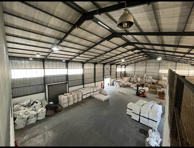 2,448M² WAREHOUSE TO LET IN GLEN AUSTIN AH