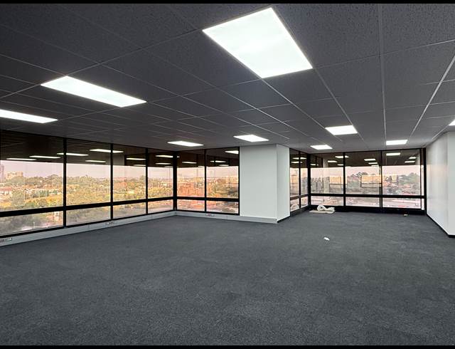 835M² OFFICE TO LET IN BRAAMFONTEIN WERF