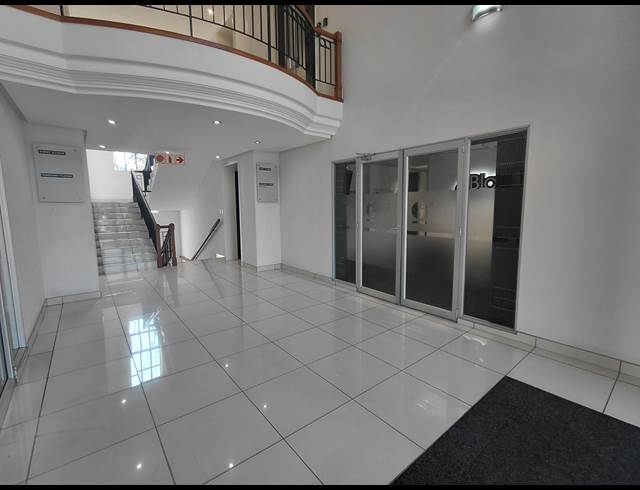 469M² OFFICE TO LET IN BRYANSTON
