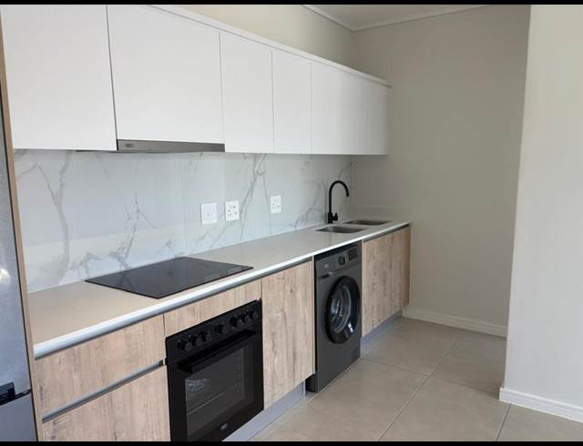 1 BEDROOM PROPERTY TO RENT IN RICHWOOD