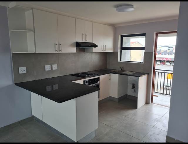 2 bed property to rent in RICHMOND