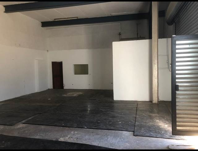100M² WAREHOUSE TO LET IN SEBENZA