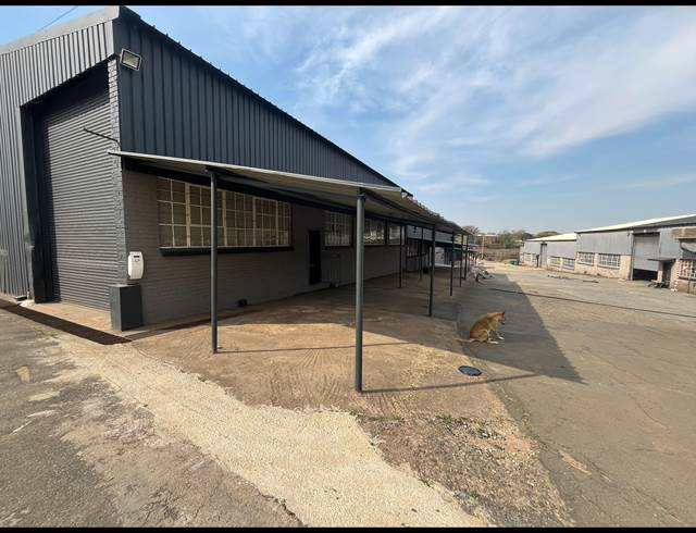 1,200M² WAREHOUSE TO LET IN WADEVILLE