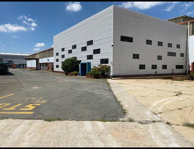 19,518M² WAREHOUSE TO LET IN GERMISTON SOUTH