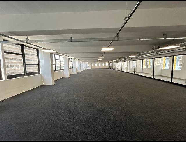 673M² BUILDING TO LET IN CAPE TOWN CITY CENTRE