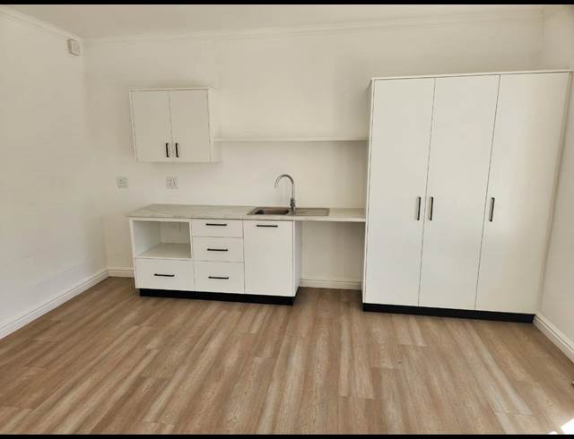 1 bed property to rent in WORCESTER CENTRAL