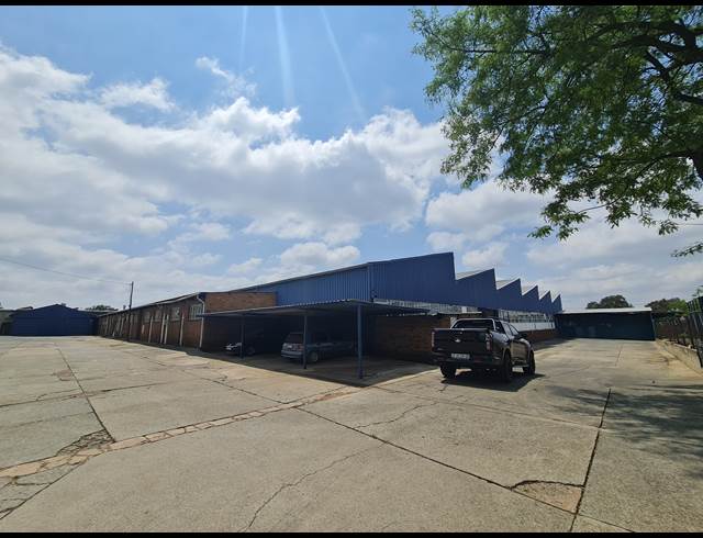 4,001M² WAREHOUSE TO LET IN ELANDSFONTEIN