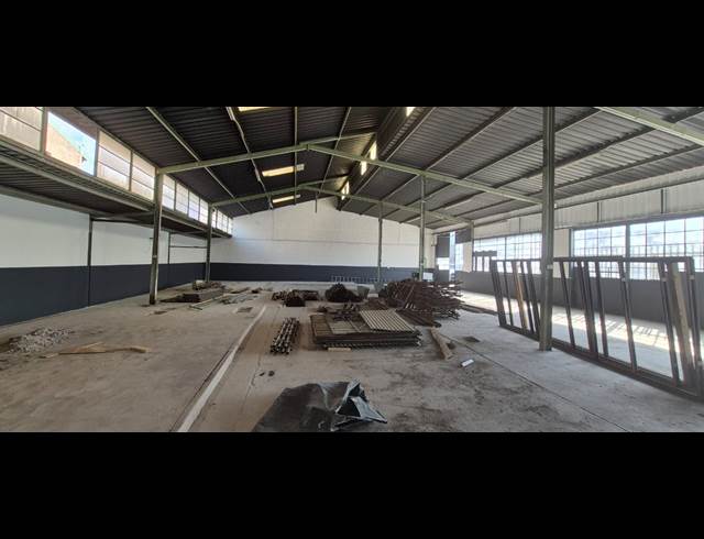 450M² WAREHOUSE TO LET IN ANDERBOLT