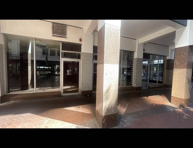 77M² RETAIL TO LET IN CAPE TOWN CITY CENTRE