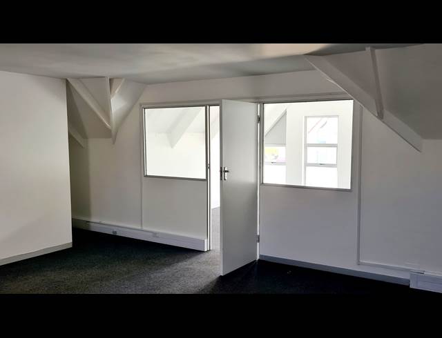 Office property to rent in N1 CITY