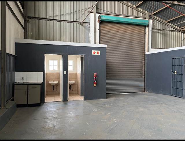 355M² WAREHOUSE TO LET IN CITY DEEP