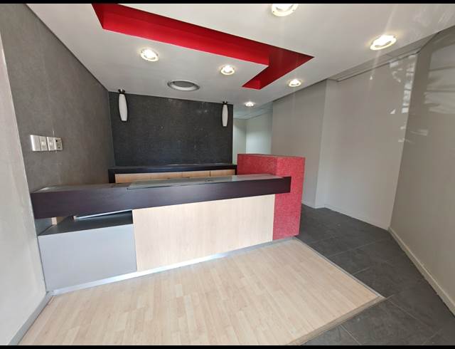 132M² OFFICE TO LET IN MEYERSDAL