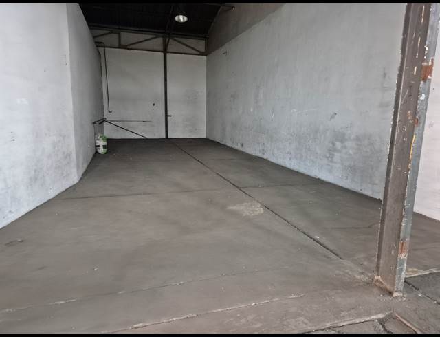1,915M² WAREHOUSE TO LET IN ISANDO