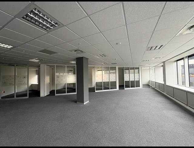 435M² OFFICE TO LET IN CAPE TOWN CITY CENTRE