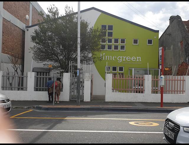 481M² BUILDING TO LET IN WOODSTOCK