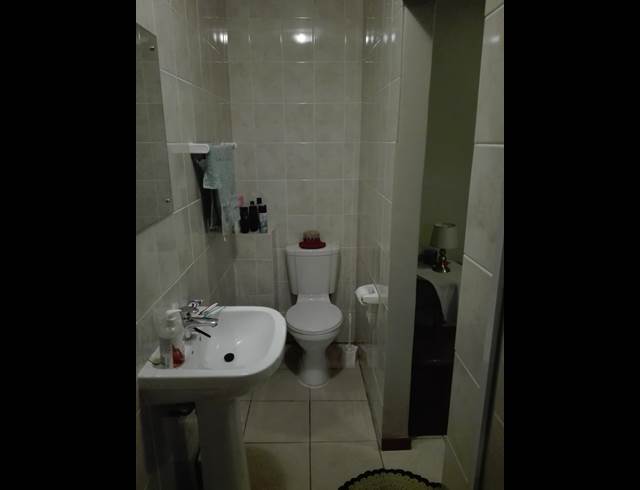 2 bed property to rent in DURBANVILLE